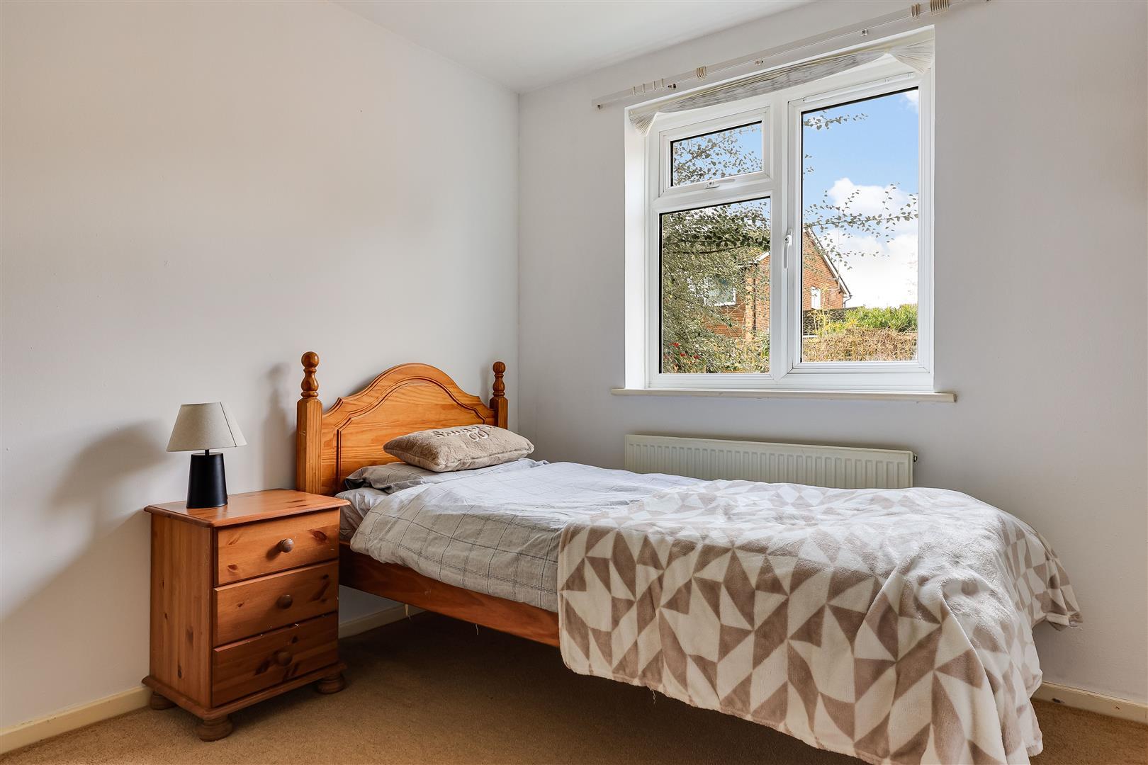 Property Image 172cb35f-bfe7-4beb-9eff-14d252a7ca1f