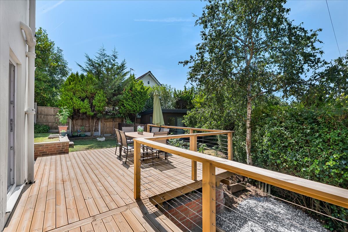 Property Image 1739ecad-25f1-4cca-87bd-3ab9dea9302b