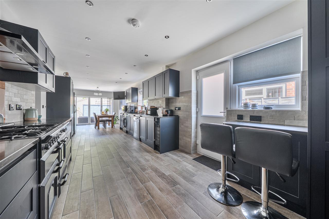 Property Image 173d4d1e-bb28-4a41-8b8b-179445472439