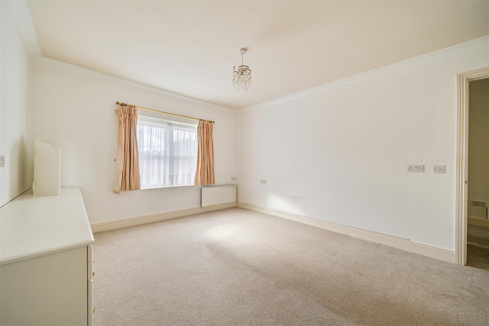 Property Image 173fe249-b10a-4e8f-b881-380b81e7a983