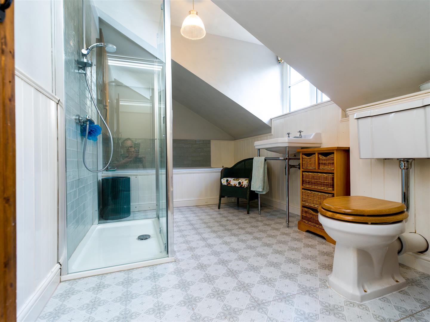 Property Image 17405738-5bf3-47b7-b5cd-e6d9c5f76851