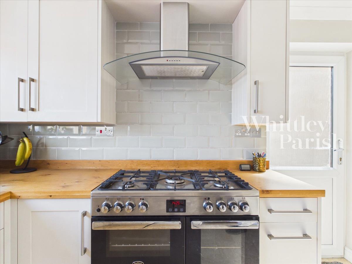 Property Image 174b251c-b8d8-4e4b-99b9-69904a62a457