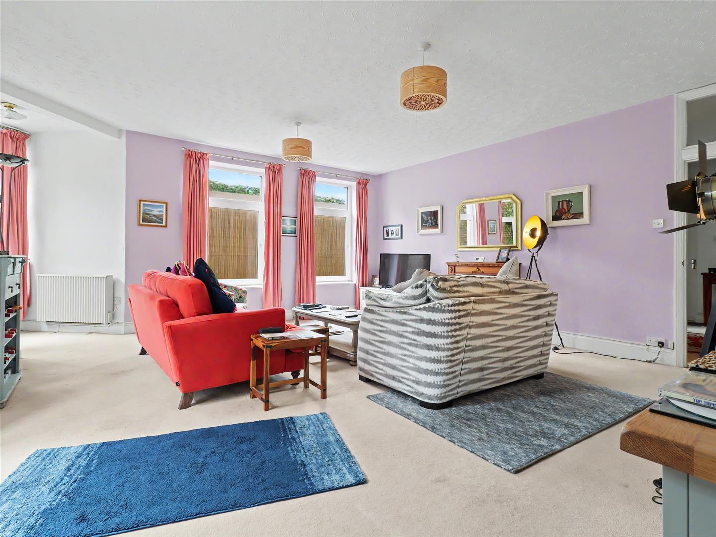 Property Image 175145b0-0247-4e41-b4b5-1bd352016cc2