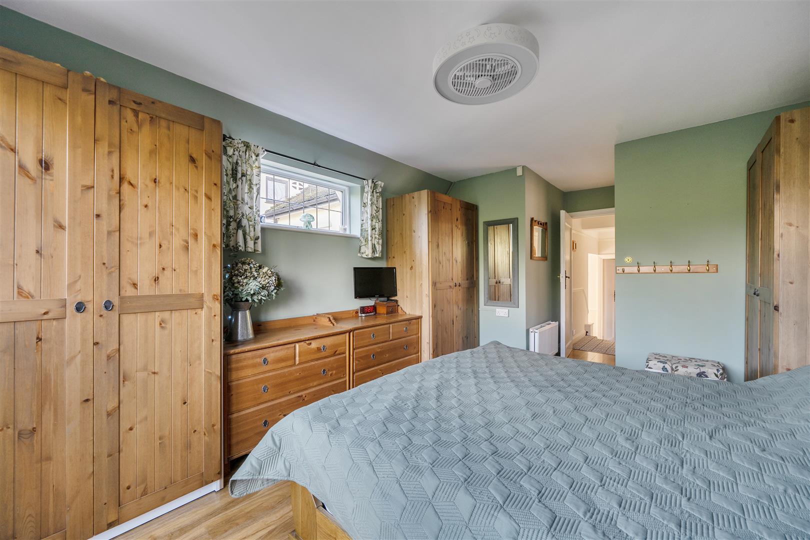 Property Image 17619074-501e-4c18-a963-b4e817272885