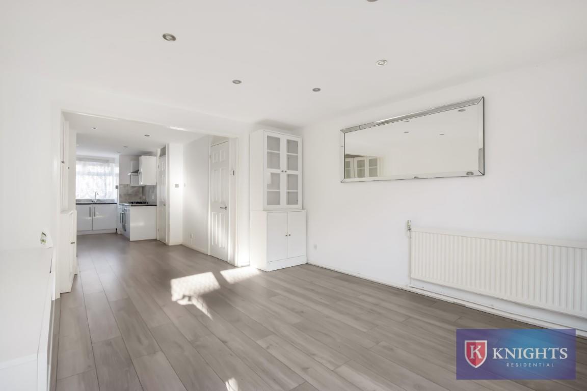 Property Image 176b581a-934f-4067-856e-bfbdd5042521