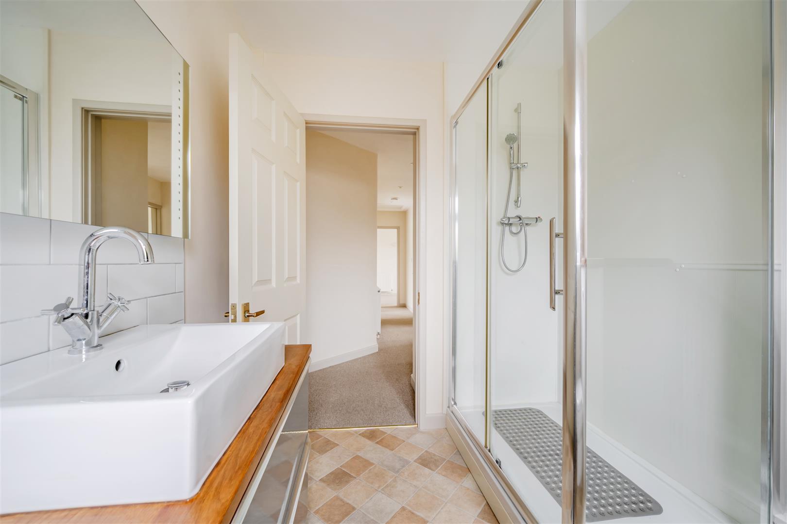 Property Image 177309c1-0097-4c74-b6d7-d18356f1783a