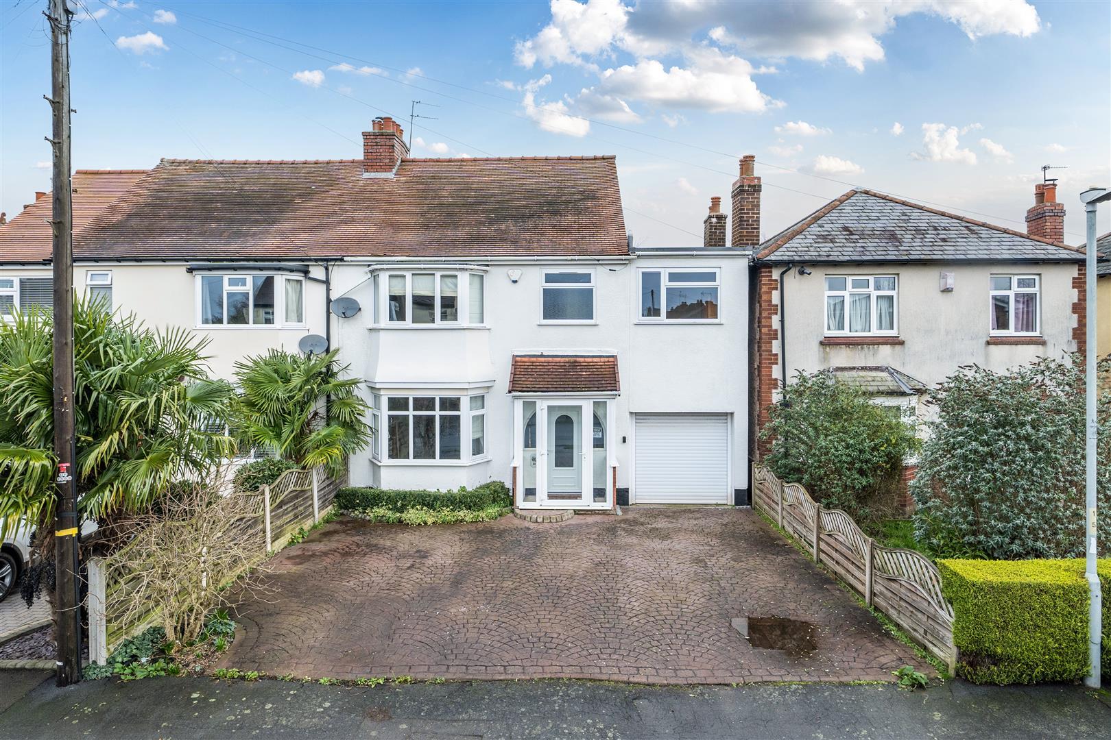 Property Image 177f92de-20b0-4dc2-baac-de1f2528c13c