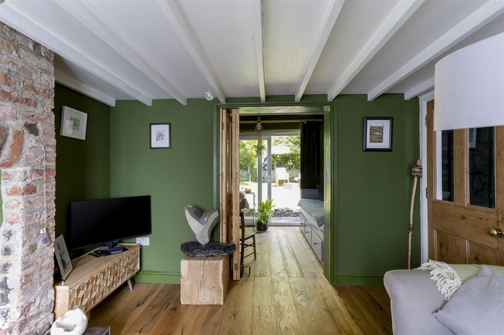 Property Image 17813d2d-9f20-457d-adb8-4b67b8808194