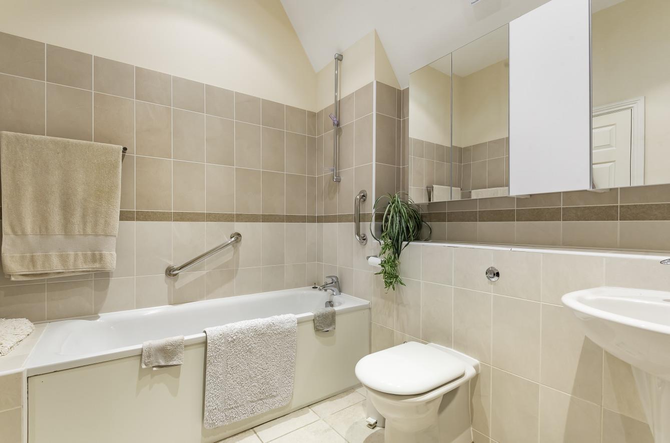 Property Image 178c0ae8-5842-428c-bbee-639c4bf584c1