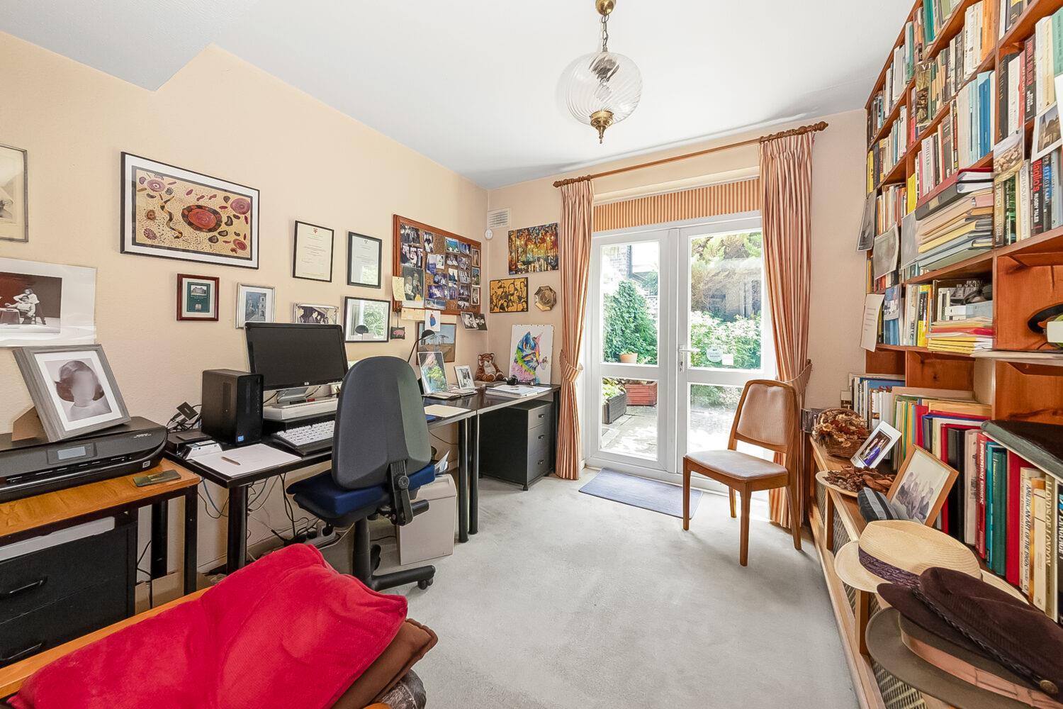 Property Image 179663cd-b8de-413c-a653-5c43878f544e