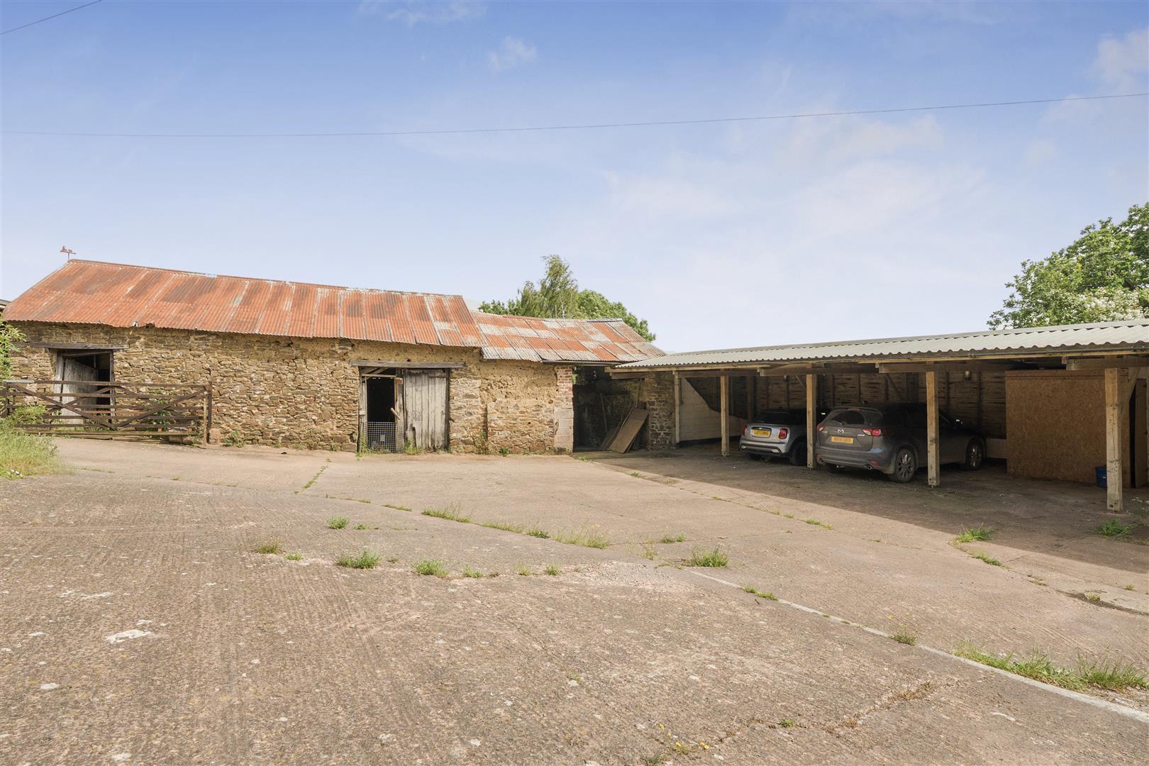 Property Image 17a11630-4189-49b4-974a-78f86496f4f4