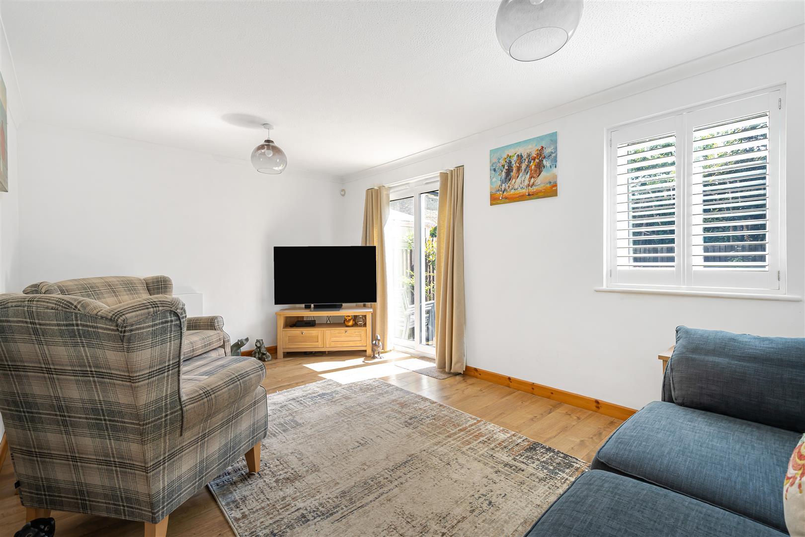 Property Image 17a28ae5-c3f5-4475-b937-16e3dd532ca5