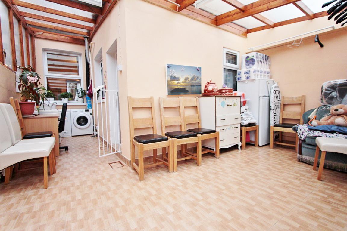 Property Image 17a4ede4-798b-45d2-8c90-dcc81e67558b