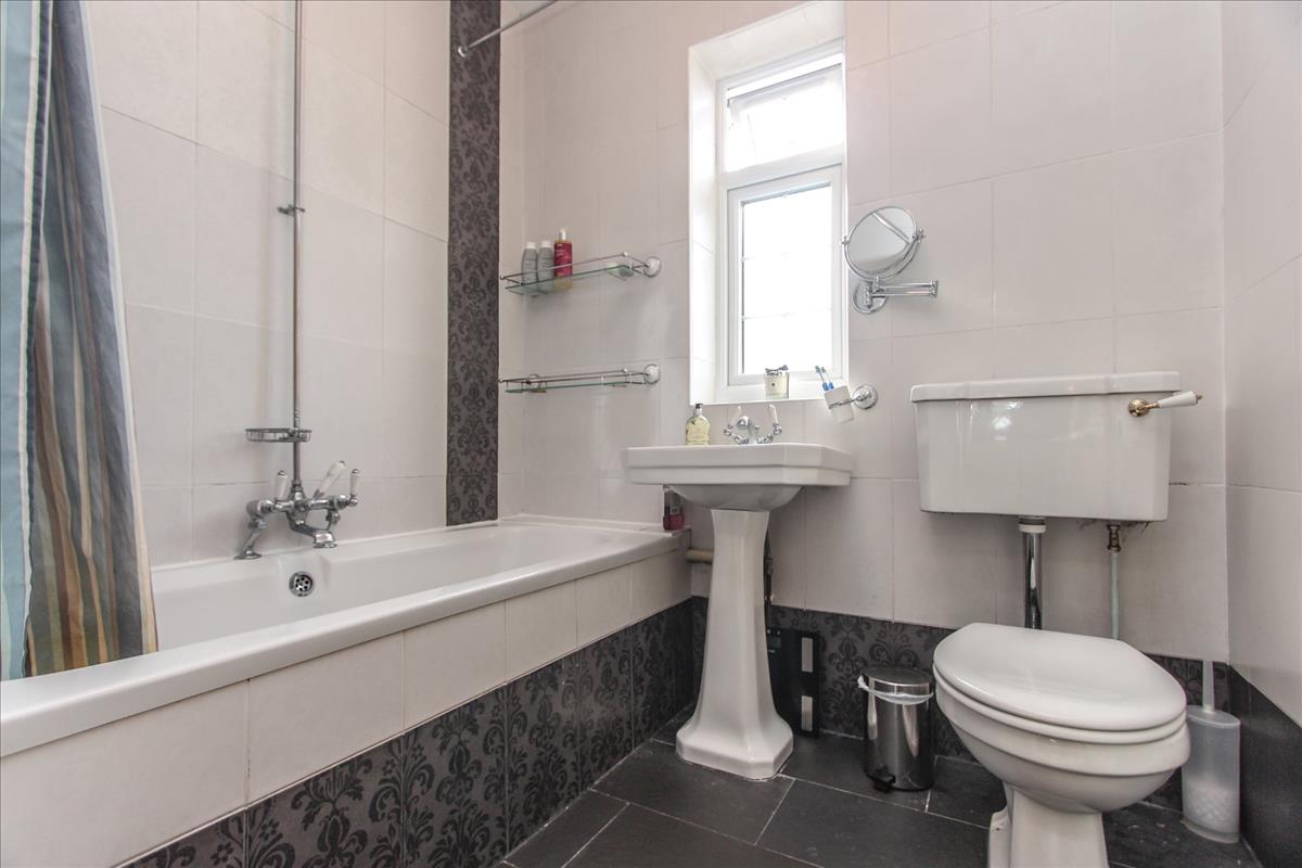 Property Image 17af70e4-d178-4179-9d9f-fecd89683e53