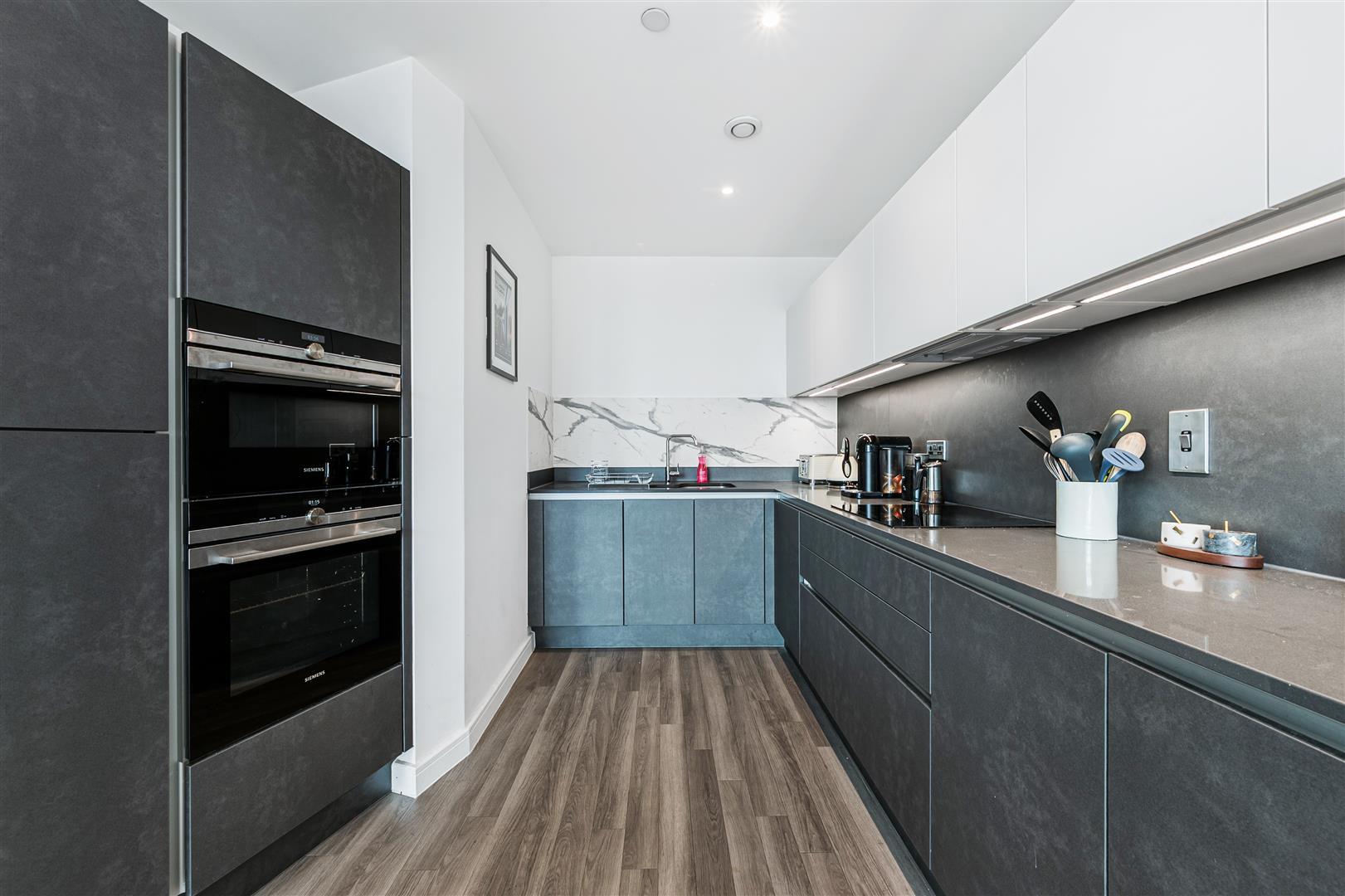 Property Image 17b1b2f2-4c1d-4e96-8ed8-9263bdd8d834
