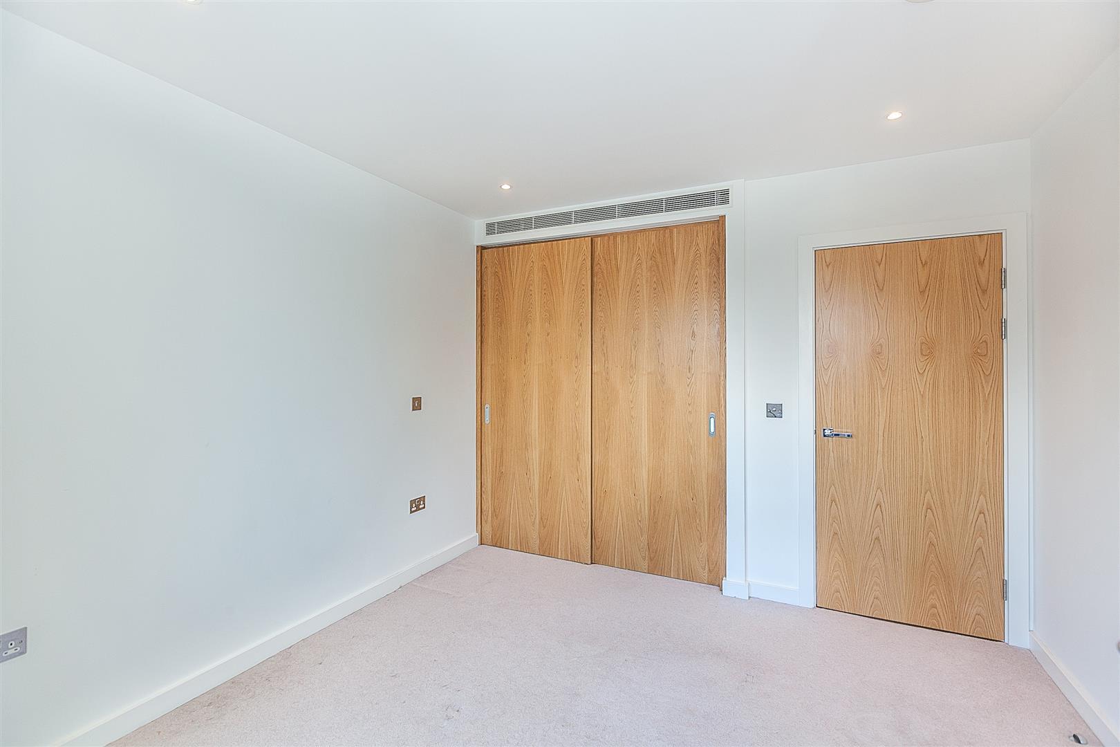 Property Image 17c0bc36-70ce-443e-bd65-6cb24f6ce7d7