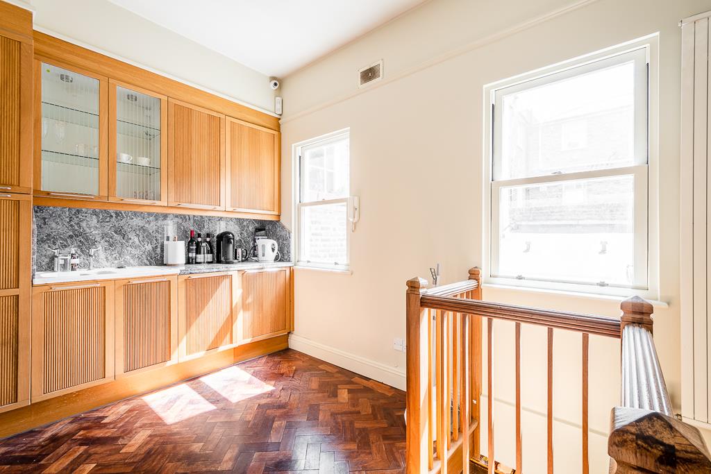Property Image 17caa205-6a9f-4d12-a8b8-d4e713fc32df