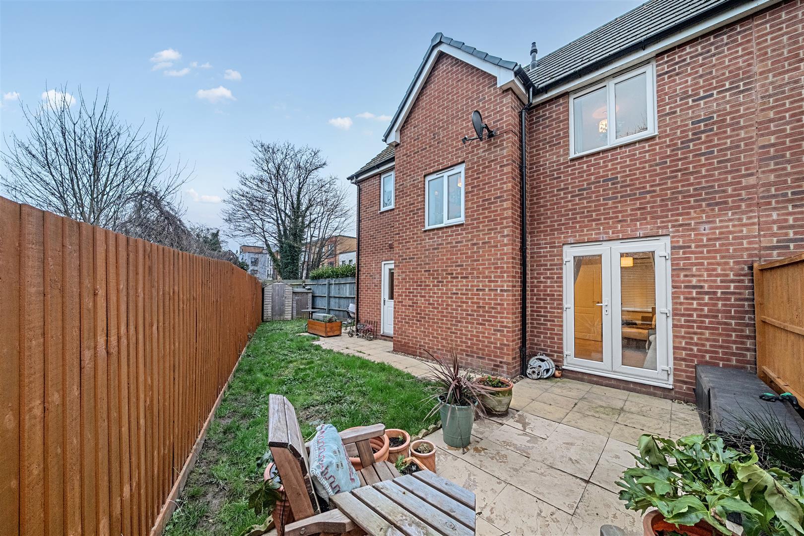 Property Image 17cb9808-b856-4382-a3a0-84b0d1c76098