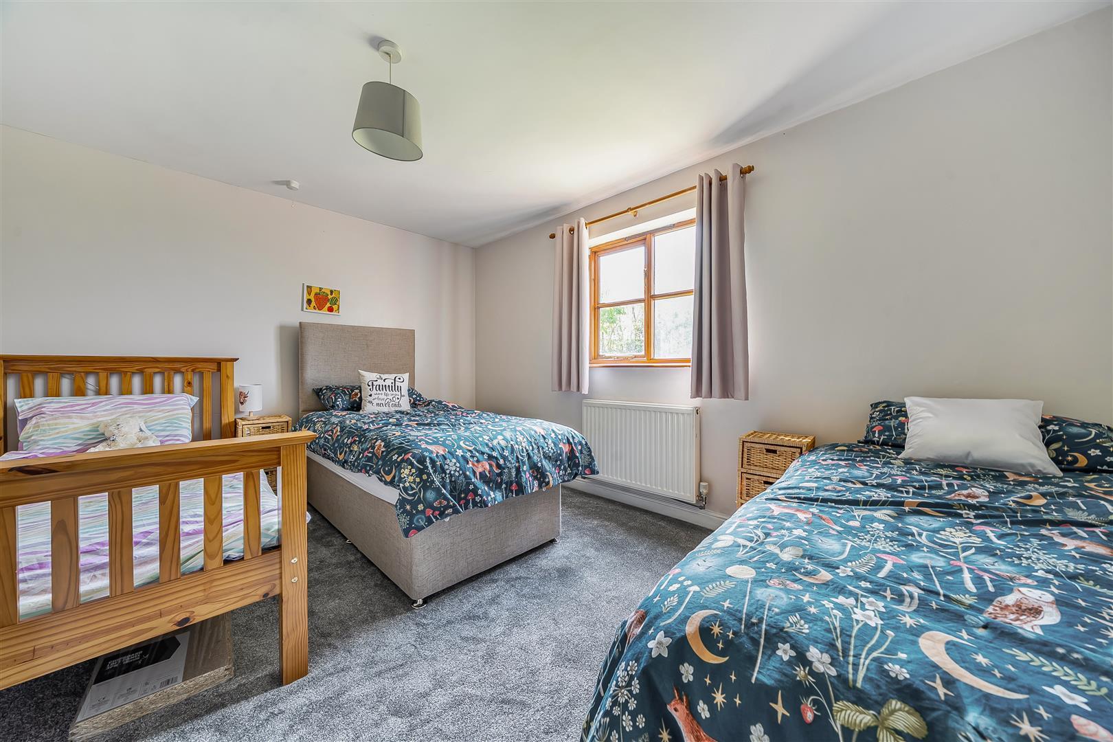 Property Image 17d861e3-92d7-49fa-83ac-6d4dd5e6651d