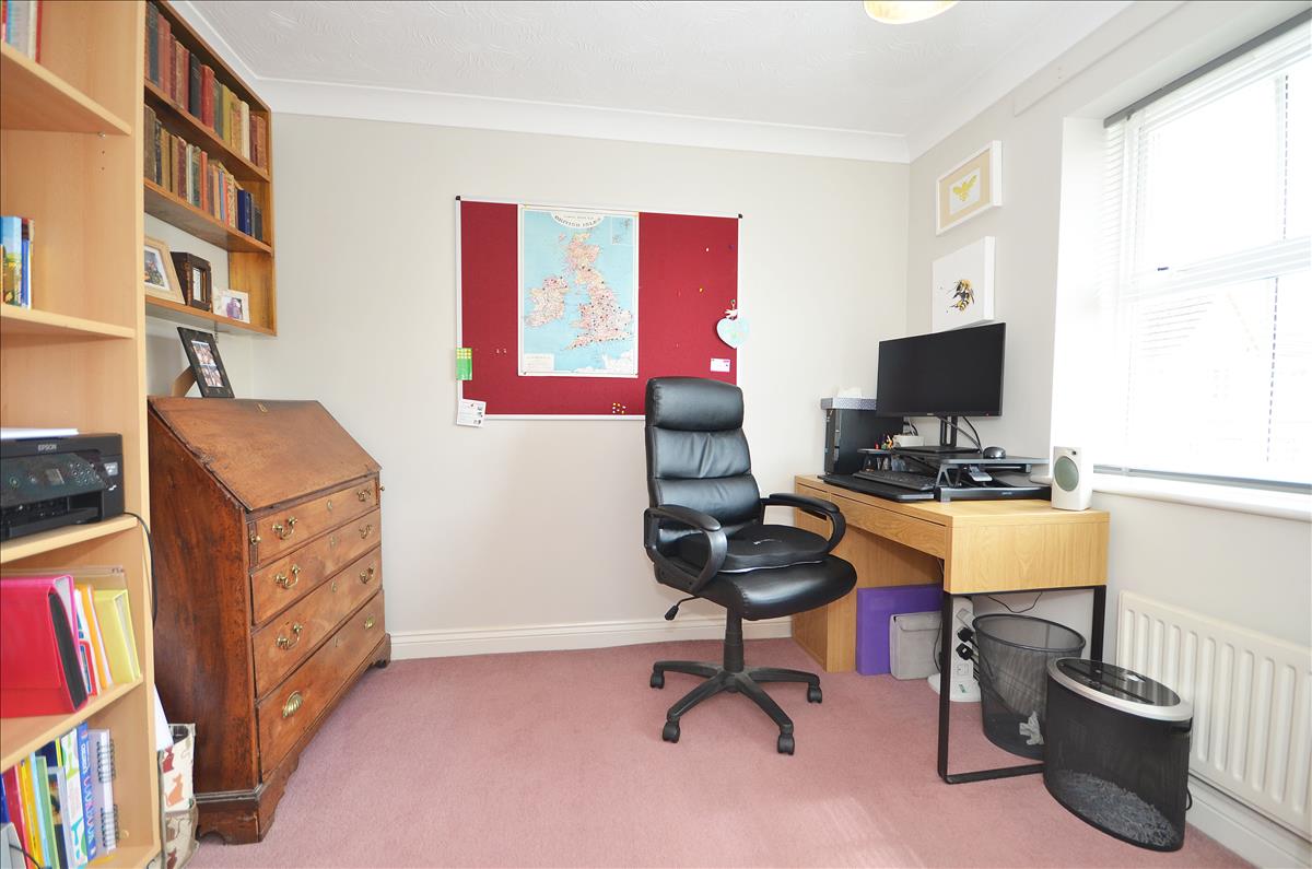 Property Image 17da472b-c092-4162-8e43-df16f544fc68