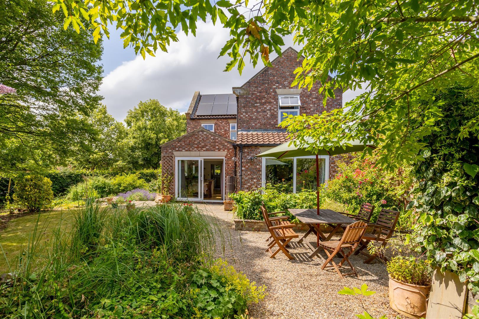 Property Image 17ee7385-96a8-4e58-9b79-3a949138e63f