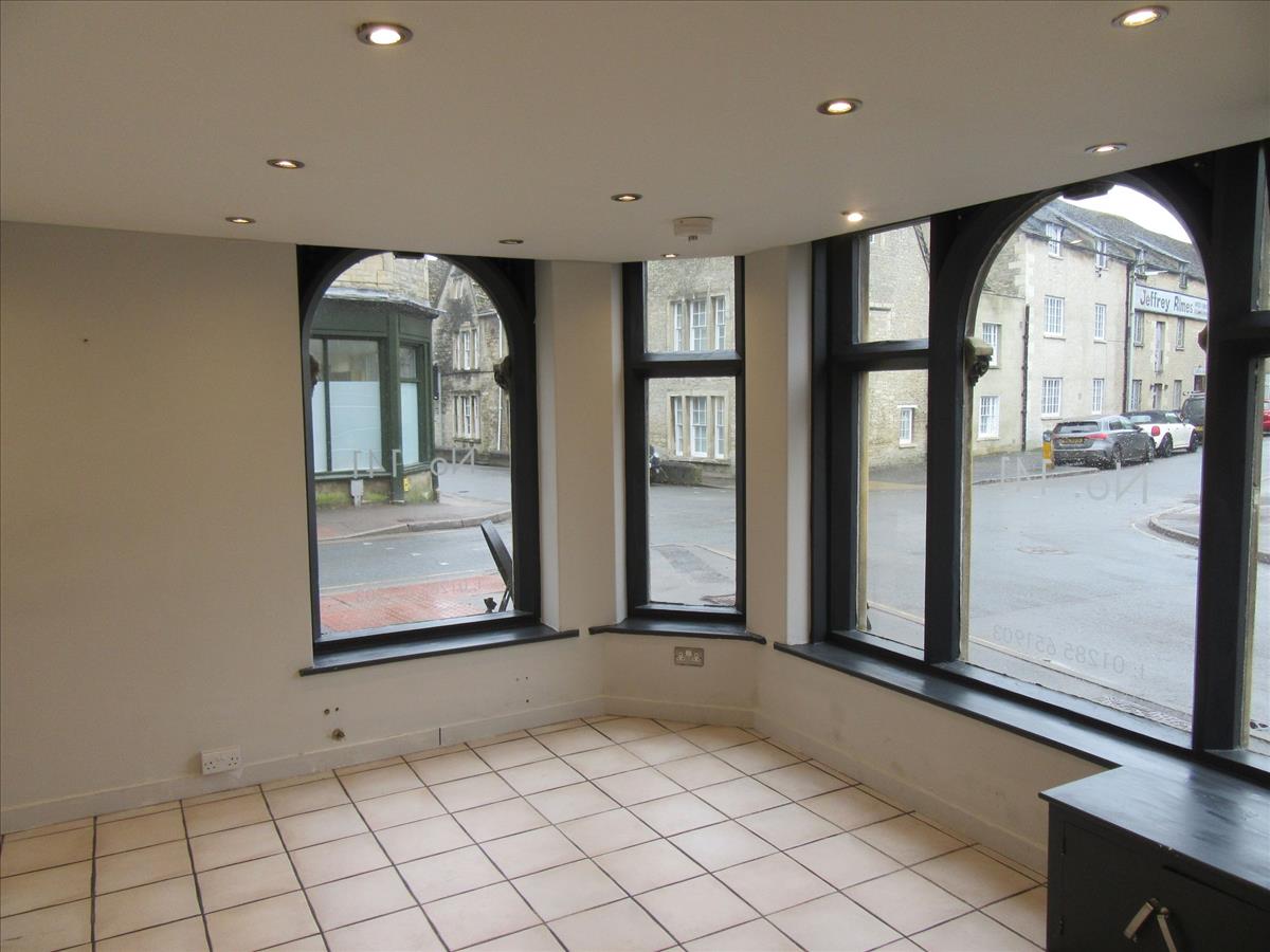 Property Image 17efad11-8f58-4b9c-bbb0-322ec69097ac