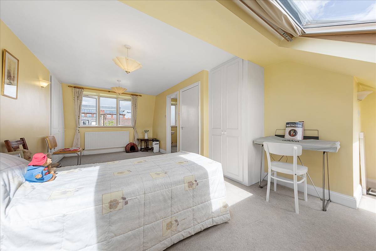 Property Image 180317c3-9f1b-4b97-9c77-772cc43b03a2