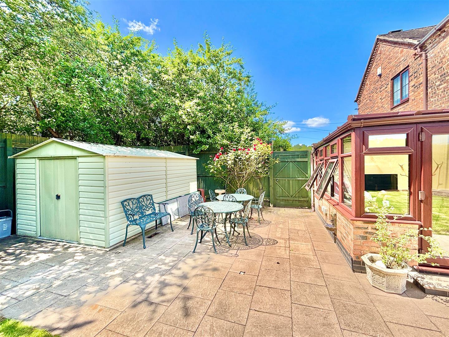 Property Image 18041b33-9f06-4e48-b75a-58f71fc96677