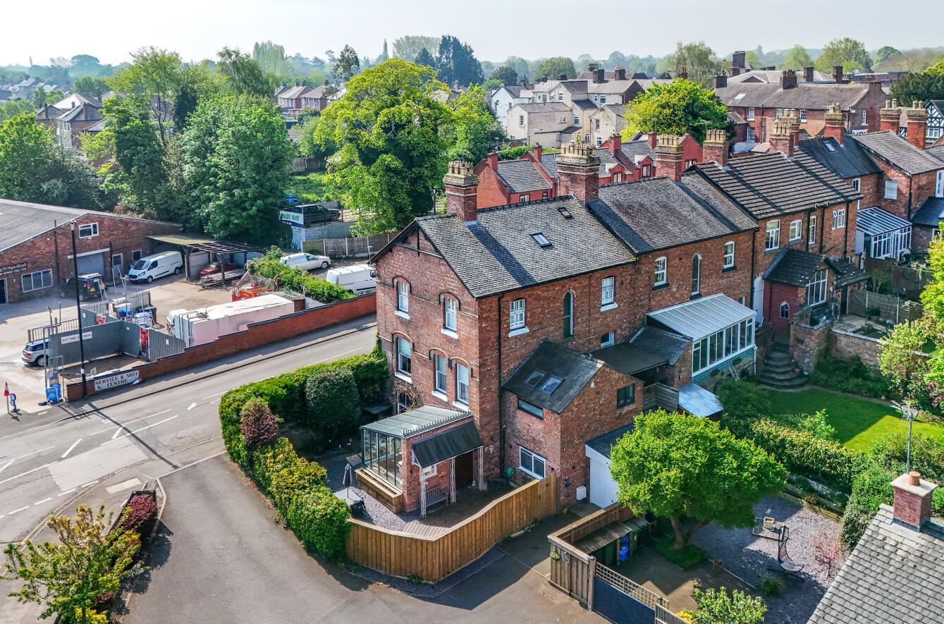 Property Image 181358ff-e118-431e-a2a1-cbbe7798d545