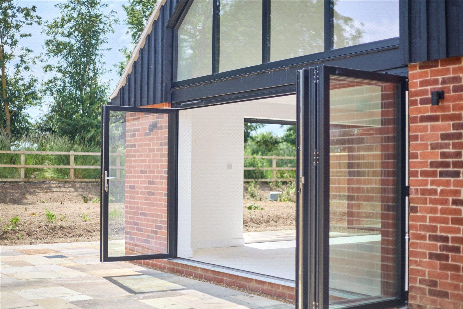 Property Image 18137e0d-15e3-49e6-b592-527099d1f0f3