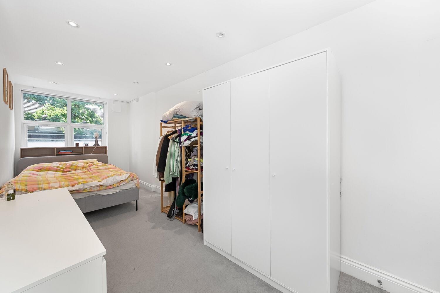 Property Image 182161bb-b9d8-4bb8-bfa5-7364f1853d30