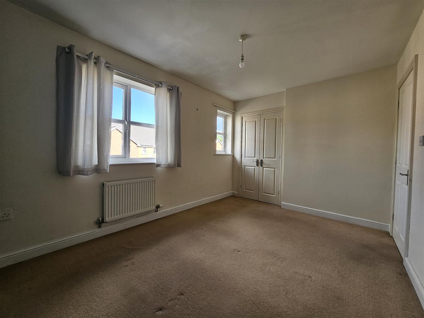Property Image 1826d375-95a5-4701-80ec-097d51d6728d