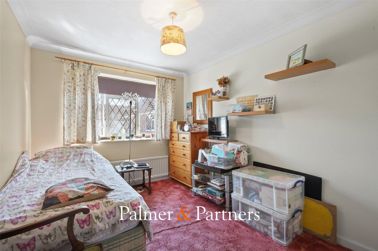 Property Image 182fe9f3-a0e9-4e81-a5d2-b257192aaf53