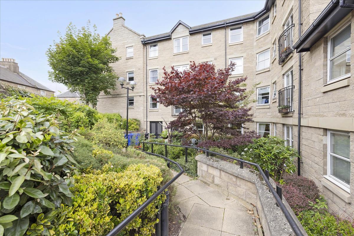 Property Image 183672df-d75b-4ce5-b180-aa9bd2ea1fa8