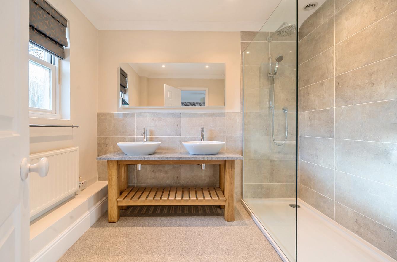 Property Image 183d52af-7a7b-4ad1-be8c-b478315cb9c8