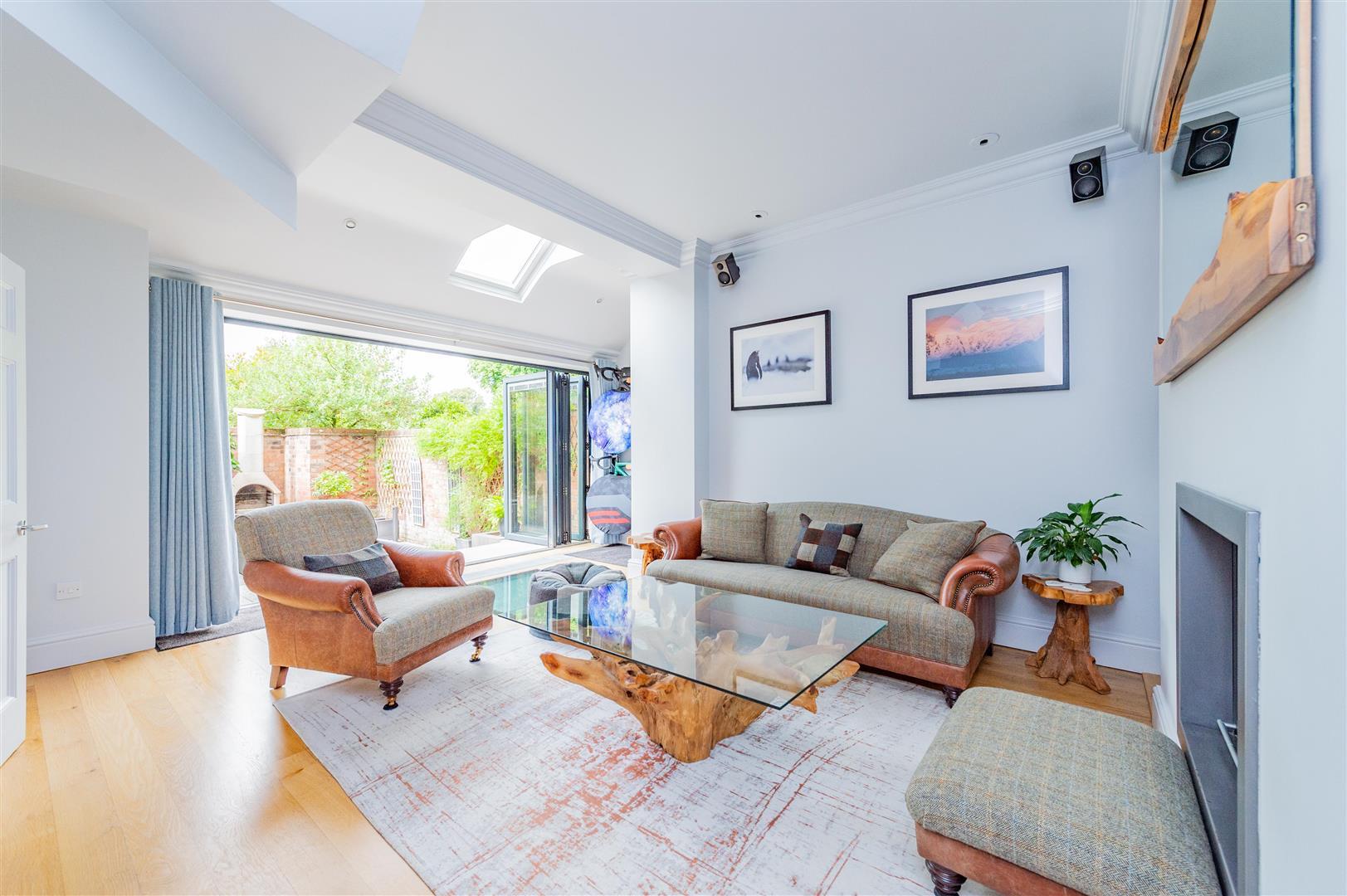 Property Image 185a99b3-fa8c-4723-8496-d077ddecccfe