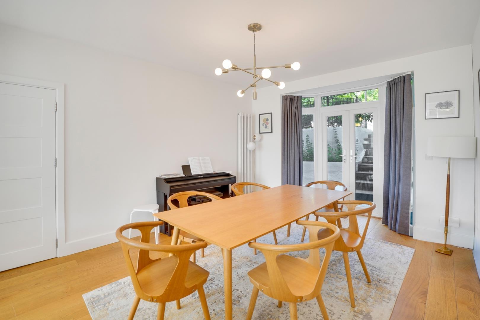 Property Image 186981f3-0e79-44bf-ba80-111289b1e3e8