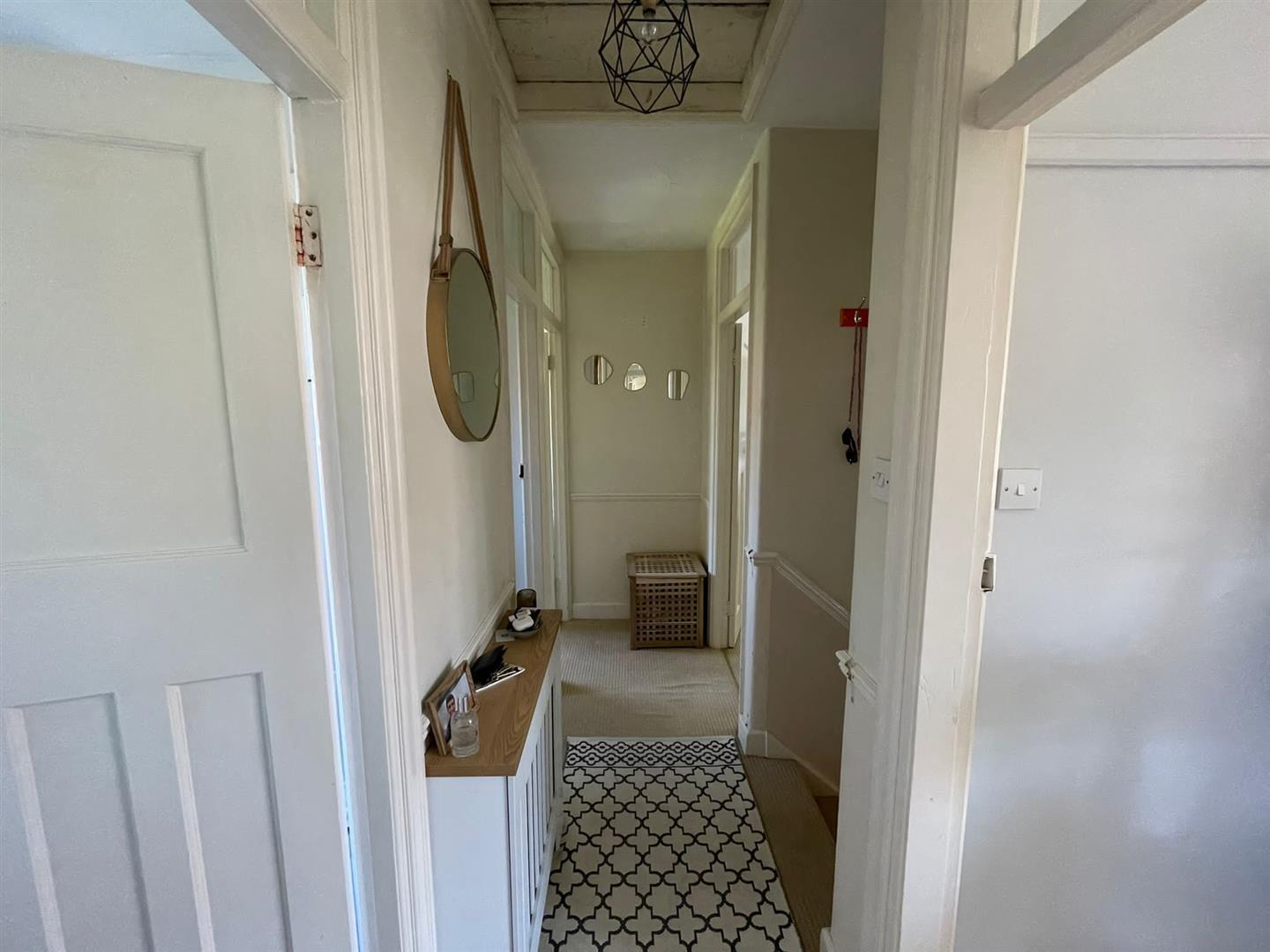 Property Image 18762467-9a9a-4d07-8db9-ff428a70a09c