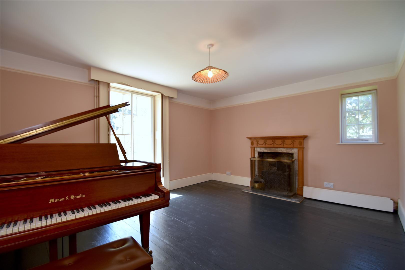 Property Image 18767cdc-d53f-4941-9855-b16e444239c1