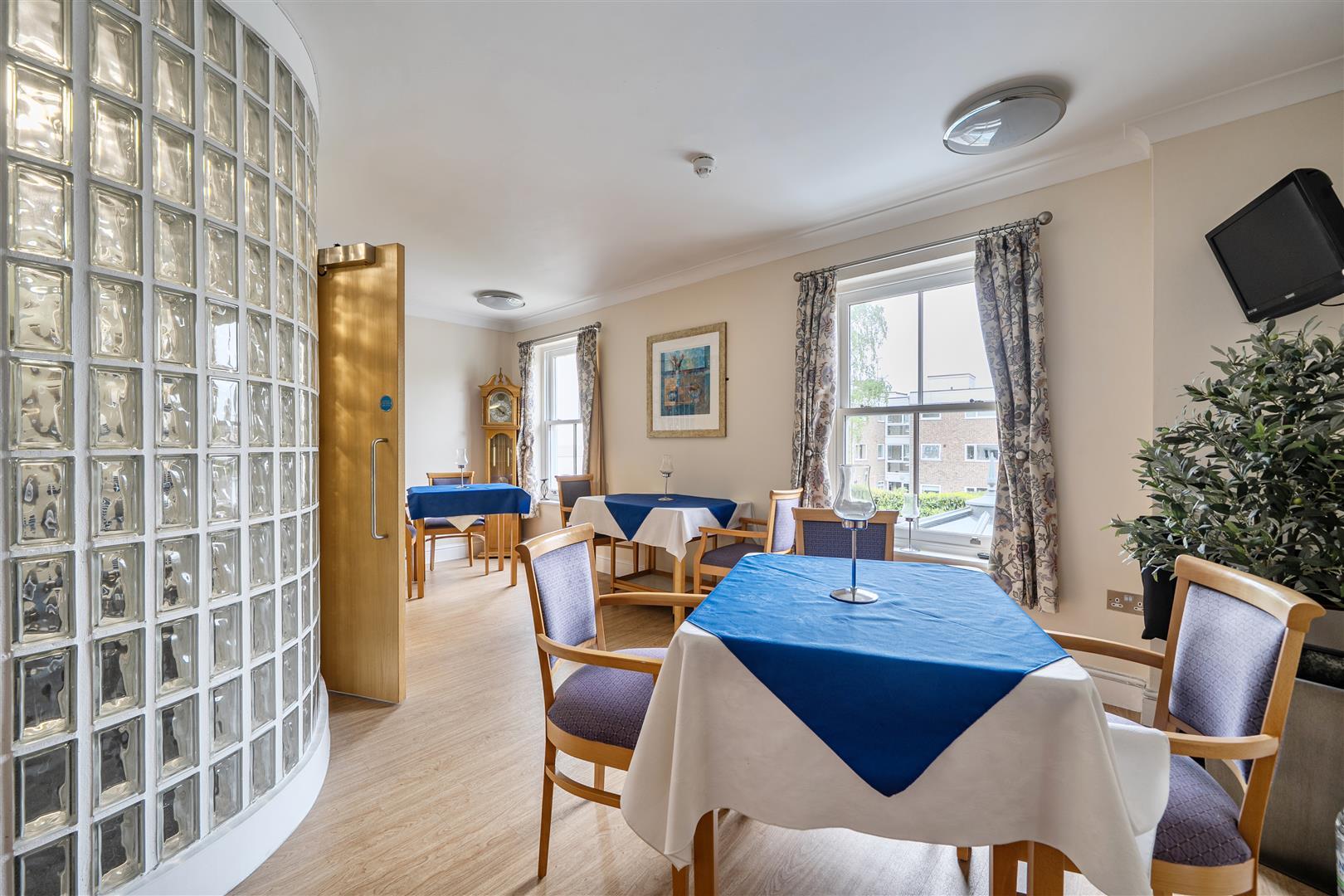 Property Image 1881e9bc-4019-47ba-9a8a-381545e58d34
