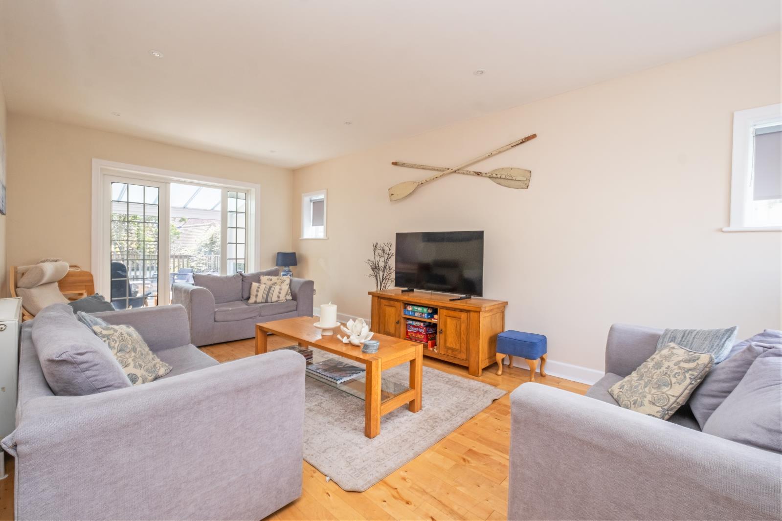 Property Image 1884afd4-46d6-4f12-84ad-a8dc732f87b8