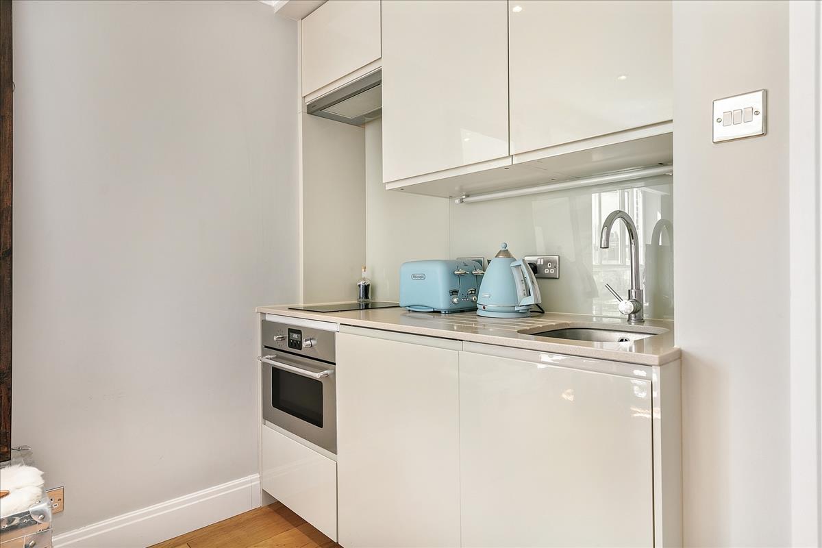 Property Image 188bb2bd-cfa9-42b1-80d2-b729ad07905a