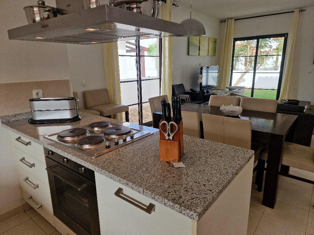 Property Image 188f8678-a402-45b7-b2c6-f0c12558a899