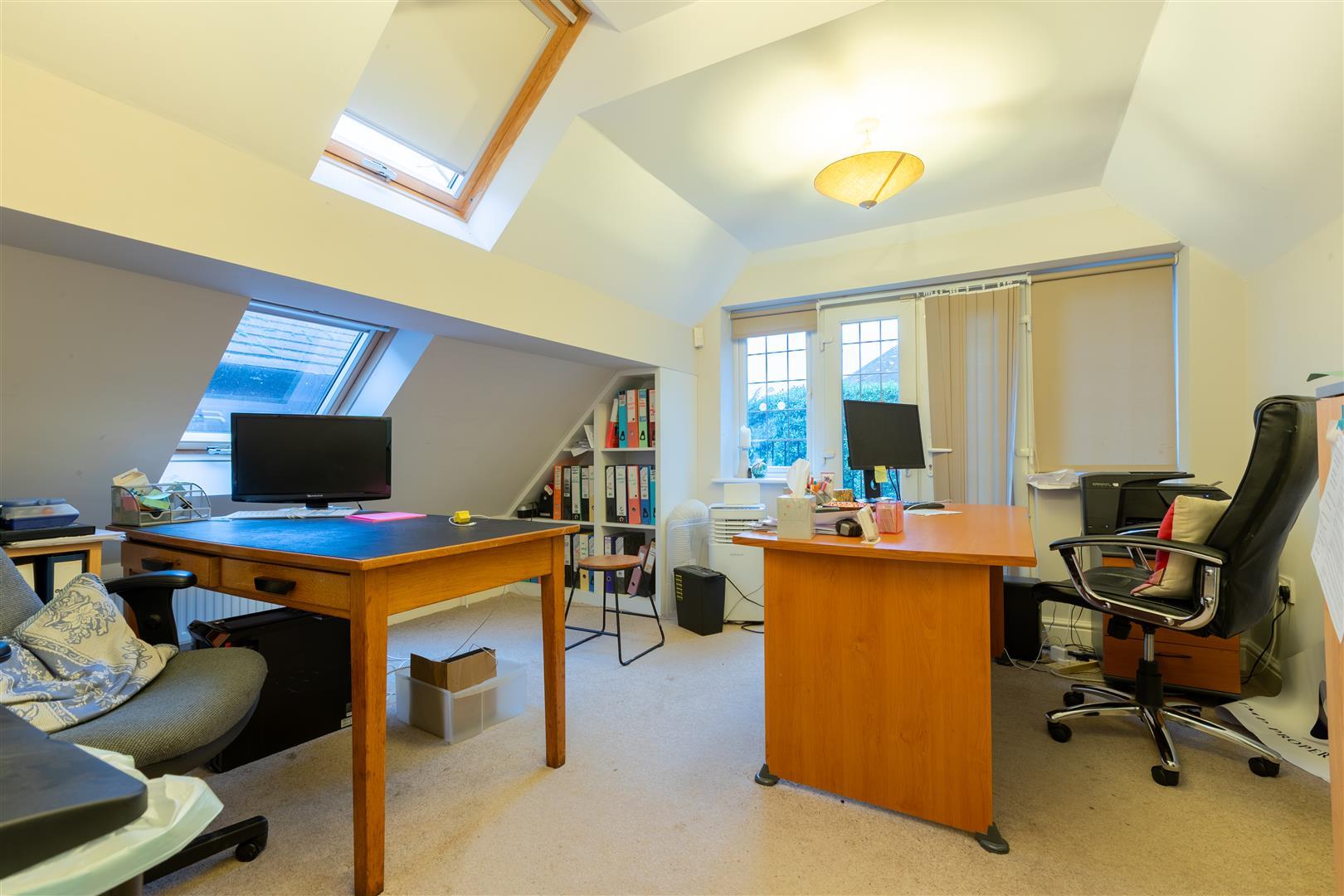 Property Image 189364e6-1be2-4543-823a-19ce28f804bd