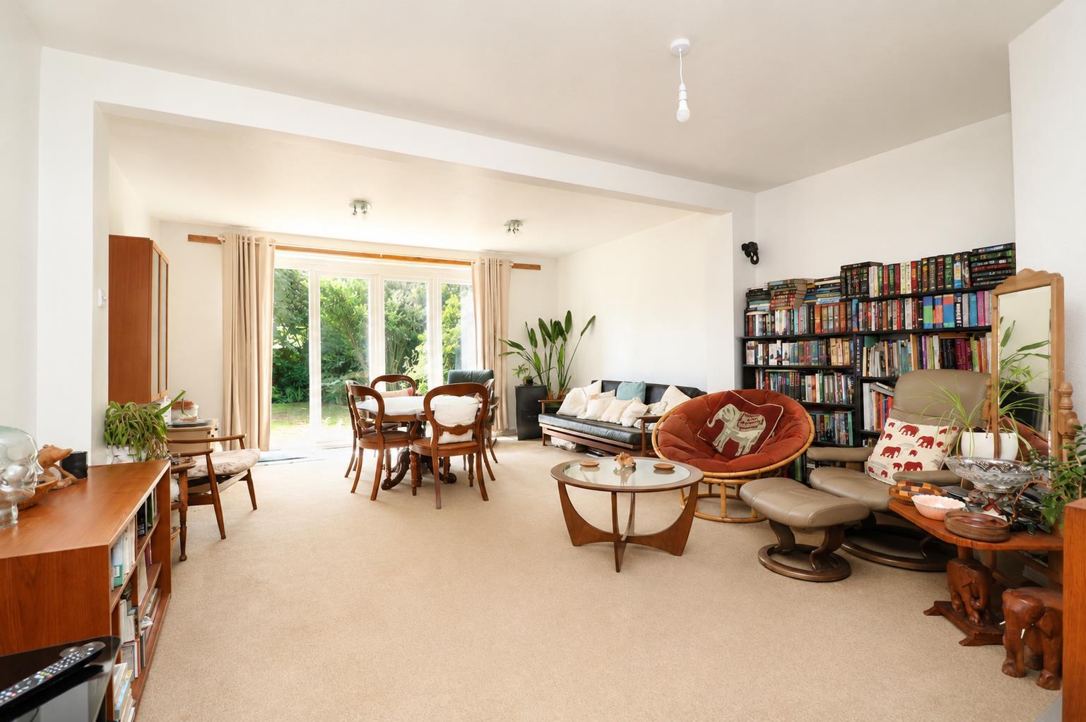 Property Image 1893684b-842c-4a49-9d66-fd90b9a0588f
