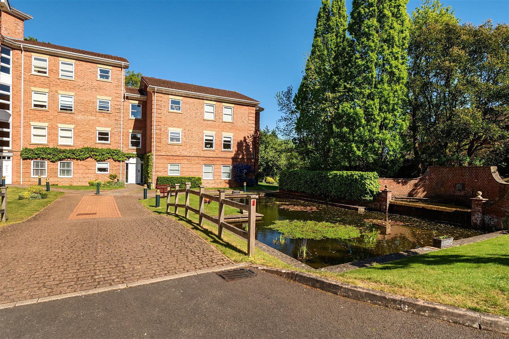 Property Image 18987fd5-8b1f-47c1-a70f-11124f4997cb