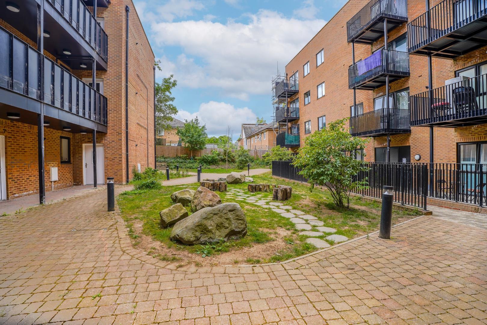 Property Image 18ade3de-4c43-4458-ad6a-123cba86535b
