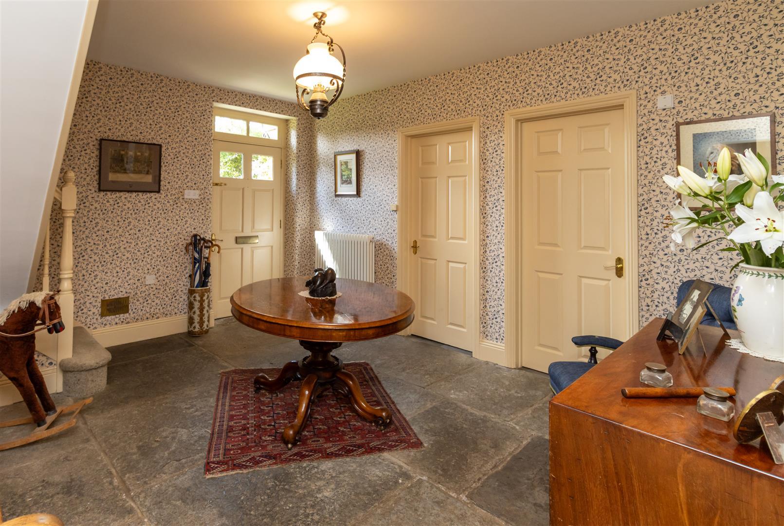Property Image 18b68db7-5dd3-4dea-83ac-8e41e1d1b45e