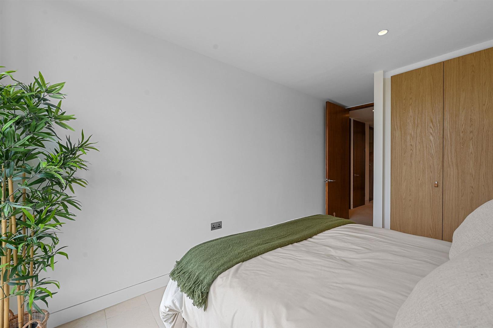 Property Image 18ce9aad-f77f-4060-807e-ff567e0d6f6d