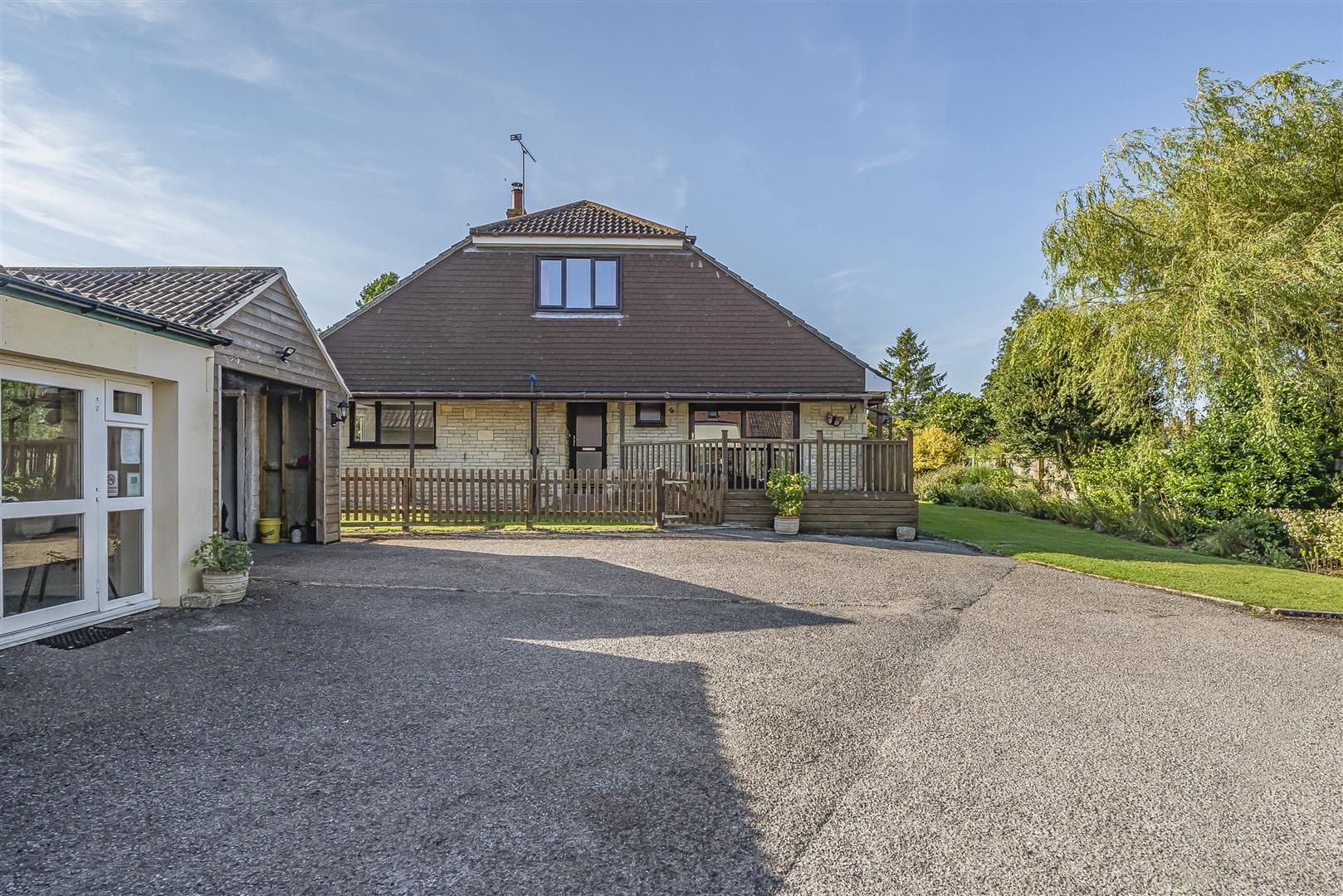 Property Image 18d0ac90-7b9b-4ada-9900-dd9aa88c5d1b